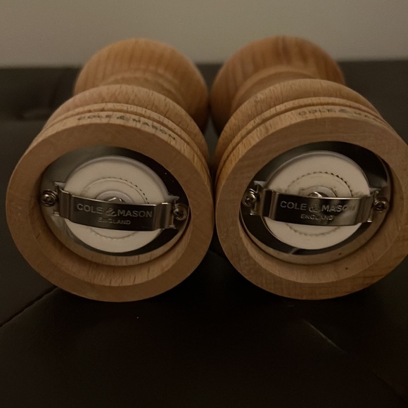 Cole & Mason England Wood Salt Mills - both are labeled as S for Salt. - Picture 4 of 4